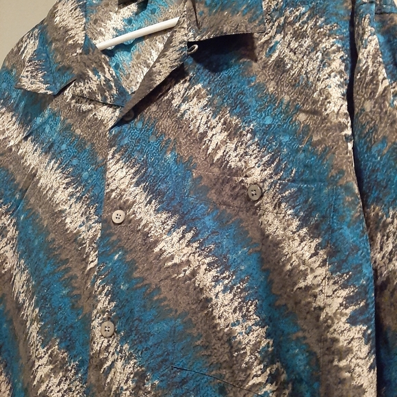 Vintage 90s button down - Picture 3 of 3
